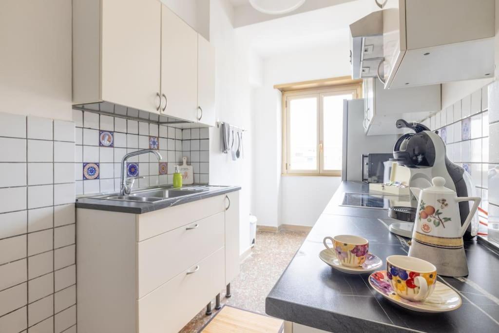 Ambra'S Bright Apartment ローマ エクステリア 写真