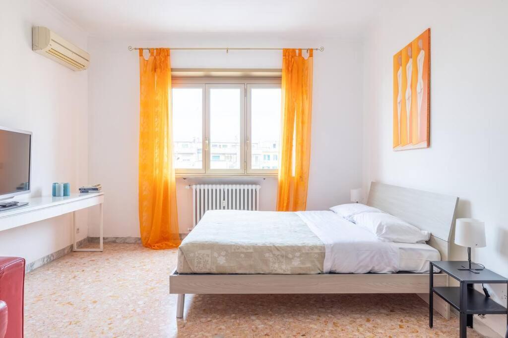 Ambra'S Bright Apartment ローマ エクステリア 写真